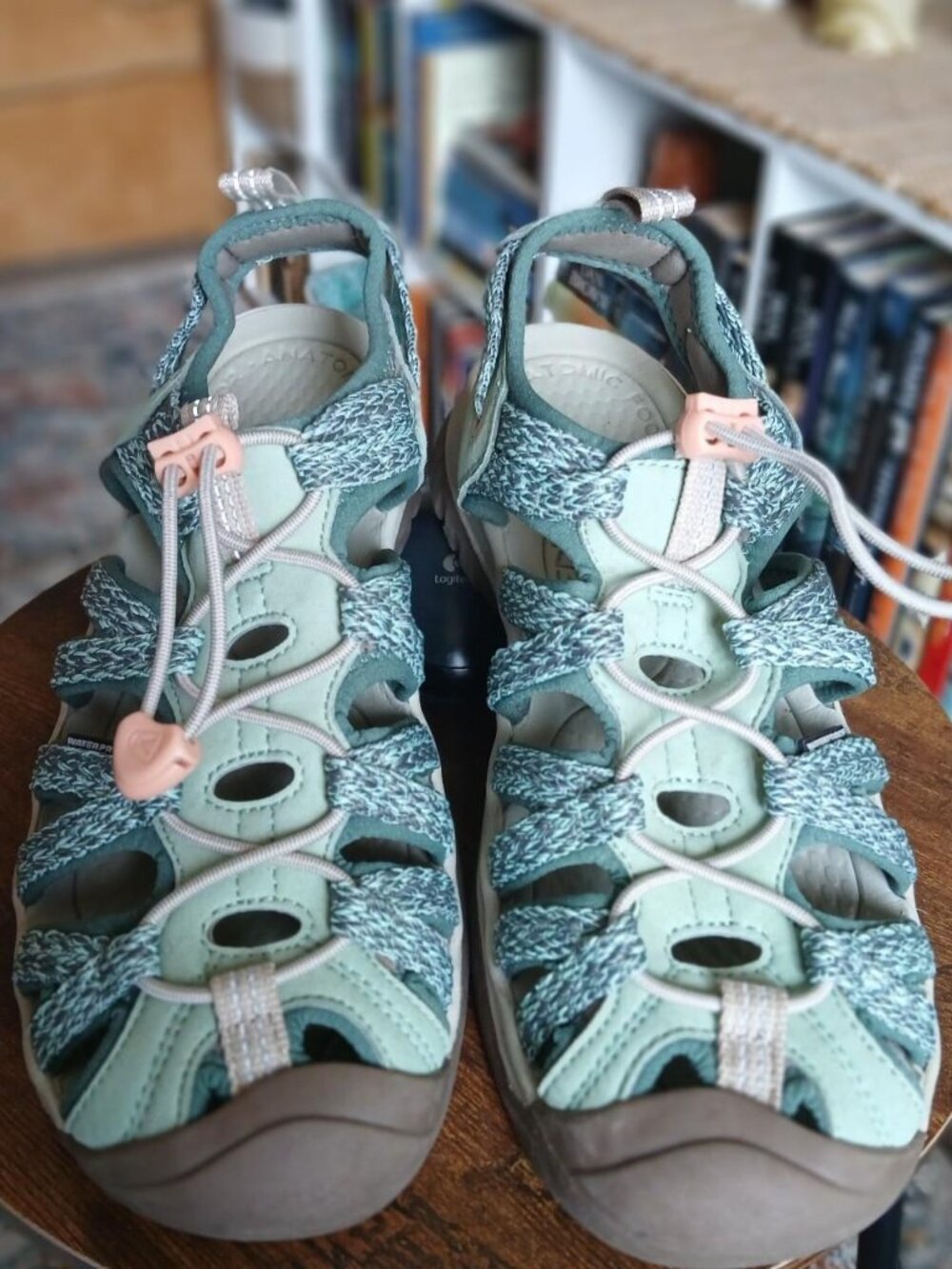 Keen Women's Orange and Green Sandals SZ 8